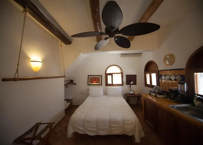 Hotel Yum Kin 4*